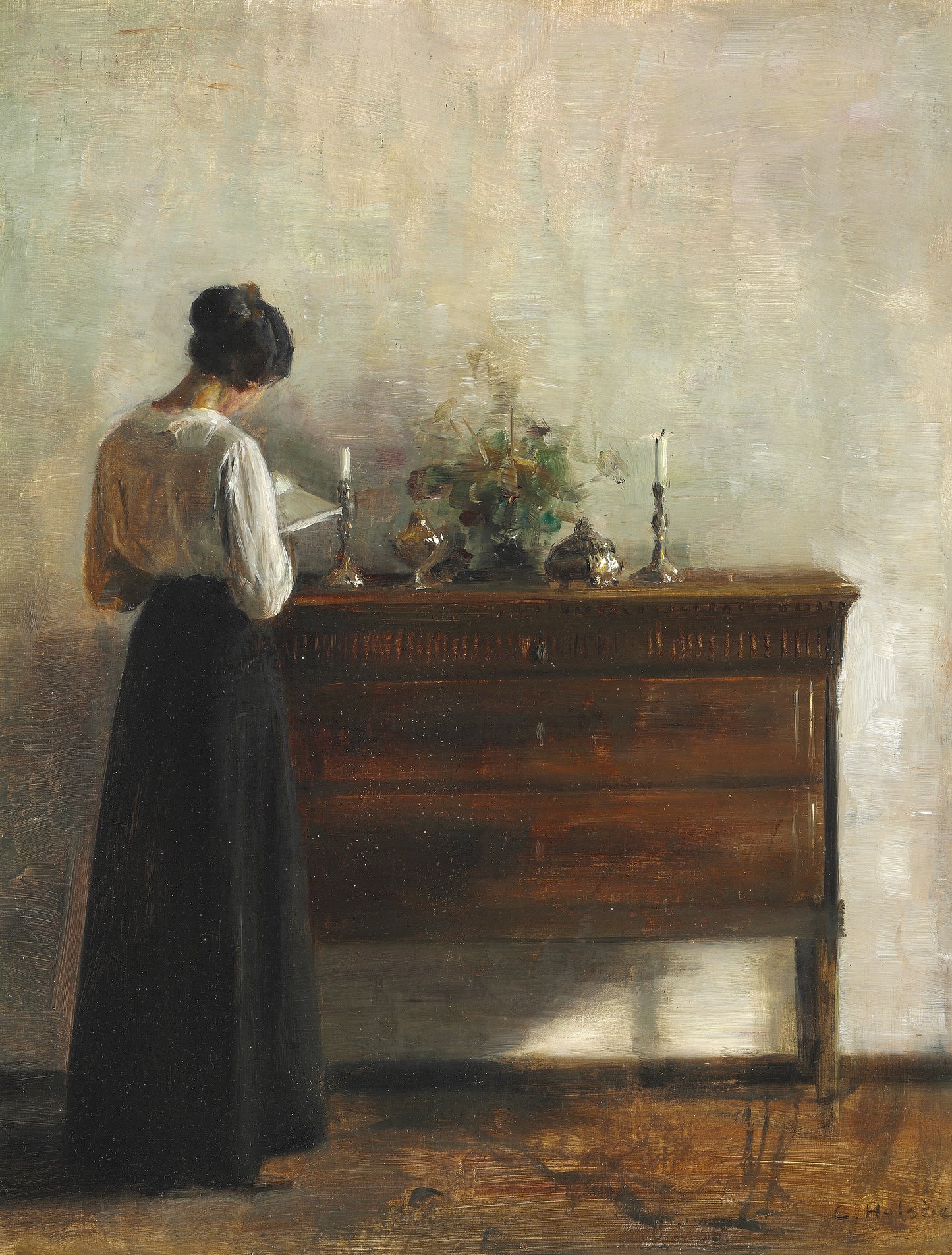 Interior com a esposa do artista em pé - Carl Holsøe